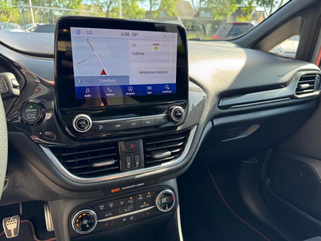 Ford Fiesta Ford Fiesta 1.0 Ecoboost ST-Line Panoramadak Carplay Winterpakket Led Navigatie