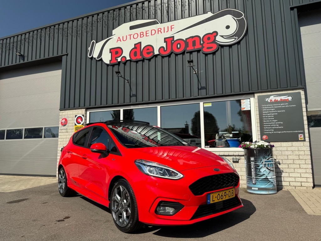 Ford Fiesta Ford Fiesta 1.0 Ecoboost ST-Line Panoramadak Carplay Winterpakket Led Navigatie