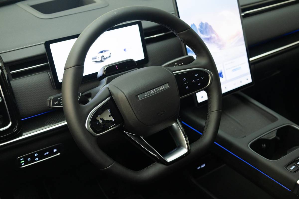 Jaecoo 7 Jaecoo 7 1.5 GDI SHS-P Exclusive | Olive Gray & Carbon Crystal Black Roof | NL Auto | Rijklaar | 7 jr garantie |