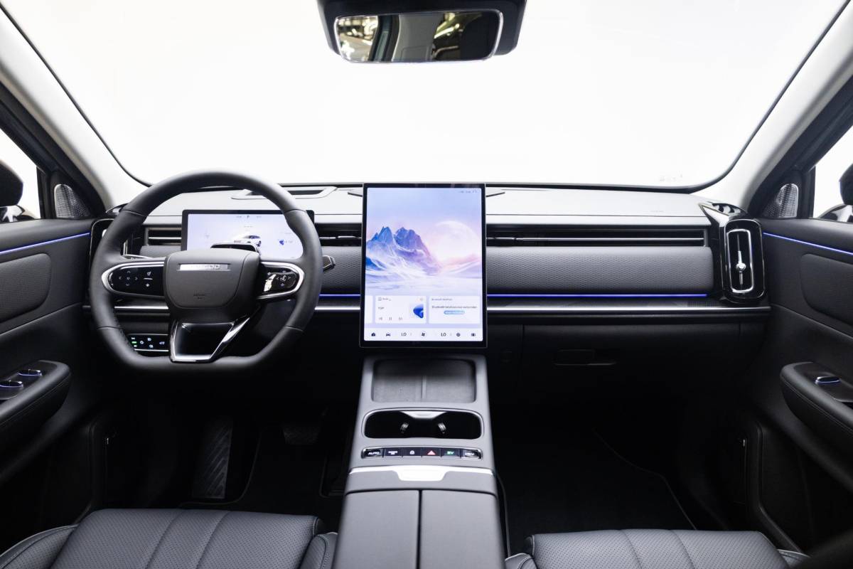 Jaecoo 7 Jaecoo 7 1.5 GDI SHS-P Exclusive | Olive Gray & Carbon Crystal Black Roof | NL Auto | Rijklaar | 7 jr garantie |