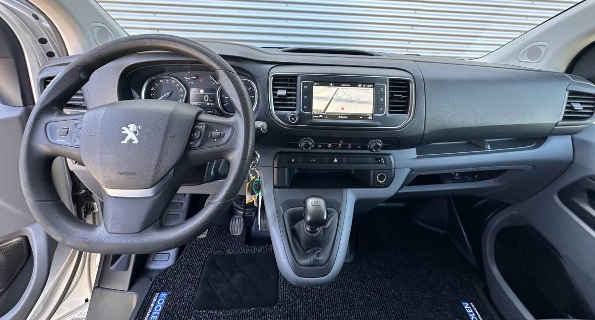 Peugeot Expert Peugeot Expert 231S 2.0 BlueHDI 120PK MARGE BTW VRIJ Citroén Jumpy/Opel Vivaro