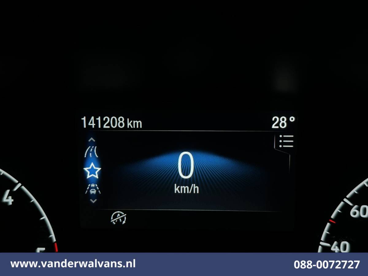 Ford Transit Ford Transit 2.0 TDCI 130pk Bakwagen Laadklep Euro6 Airco | 1040kg laadvermogen | Cruisecontrol | Verwarmde voorruit Bijrijdersbank