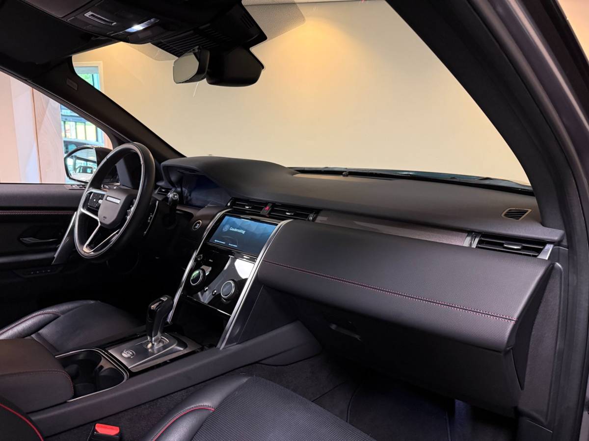 Land Rover Discovery Sport Land Rover DISCOVERY SPORT P300e 1.5 R-Dynamic HSE *309Pk* Trekhaak|Pano|Memory|Stoel/Stuurverw.|360-Camera|Elektr.Achterklep