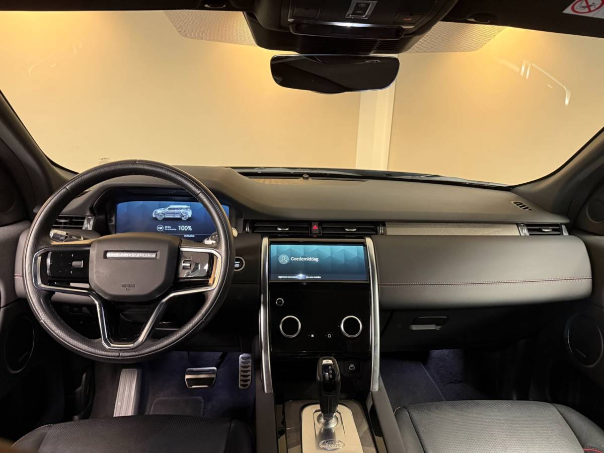 Land Rover Discovery Sport Land Rover DISCOVERY SPORT P300e 1.5 R-Dynamic HSE *309Pk* Trekhaak|Pano|Memory|Stoel/Stuurverw.|360-Camera|Elektr.Achterklep