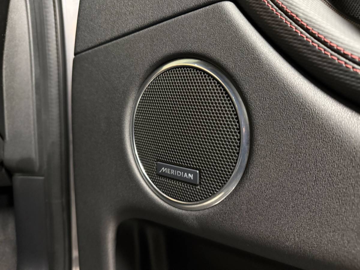 Land Rover Discovery Sport Land Rover DISCOVERY SPORT P300e 1.5 R-Dynamic HSE *309Pk* Trekhaak|Pano|Memory|Stoel/Stuurverw.|360-Camera|Elektr.Achterklep