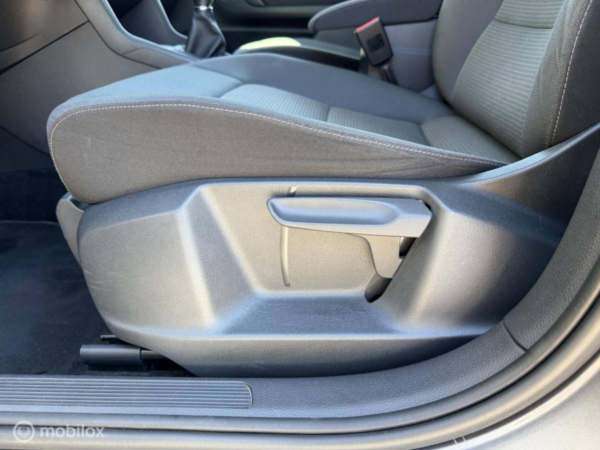 Volkswagen Golf Sportsvan Volkswagen Golf Sportsvan 1.2 TSI Business Edition Connected