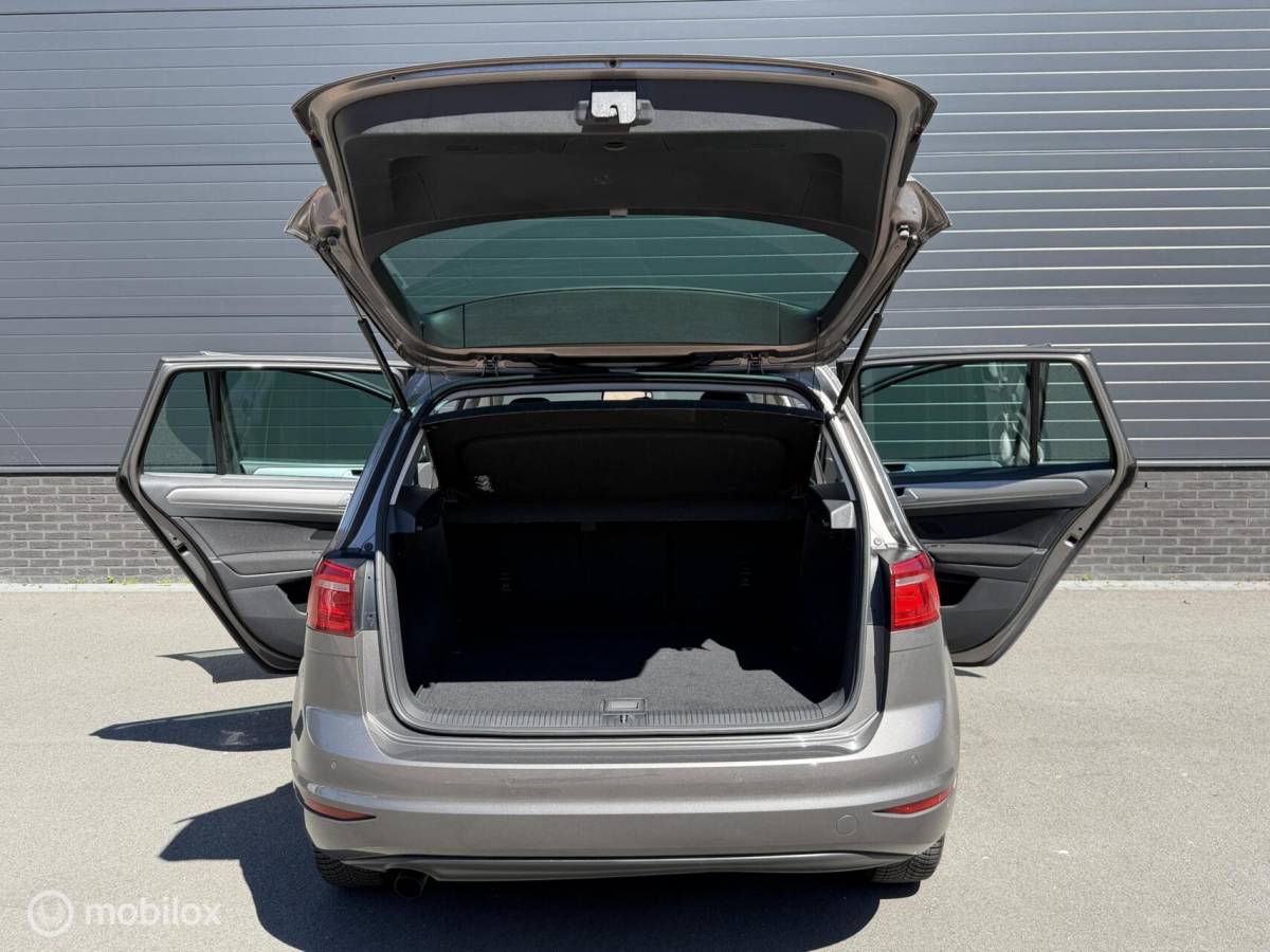 Volkswagen Golf Sportsvan Volkswagen Golf Sportsvan 1.2 TSI Business Edition Connected
