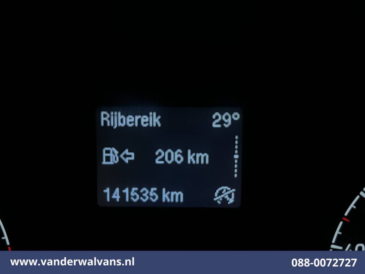 Ford Transit Ford Transit 2.0 TDCI 160pk Bakwagen Laadklep Euro6 Airco | 1040kg laadvermogen | Cruisecontrol | Verwarmde voorruit Bijrijdersbank