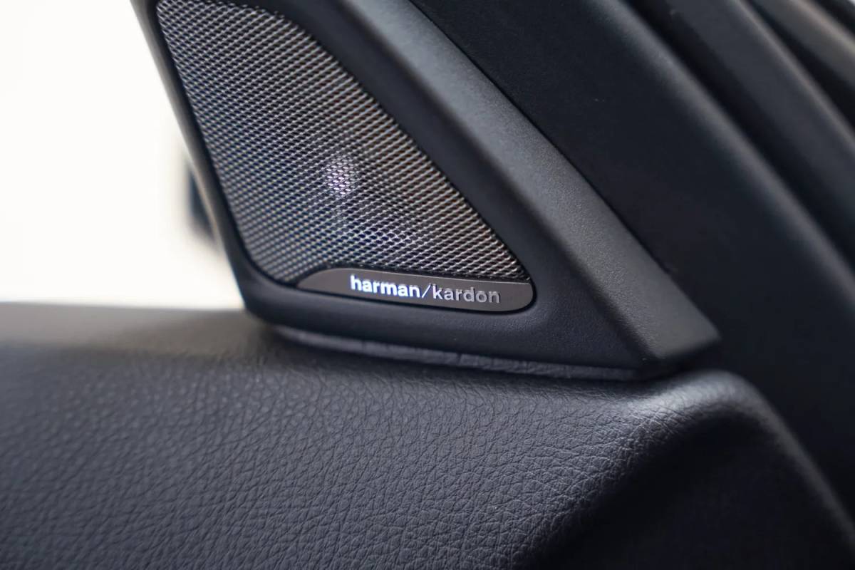 BMW 5 Serie BMW 5-serie 520i Luxury Edition Aut. [ Harman/Kardon Memory Camera Leder ]