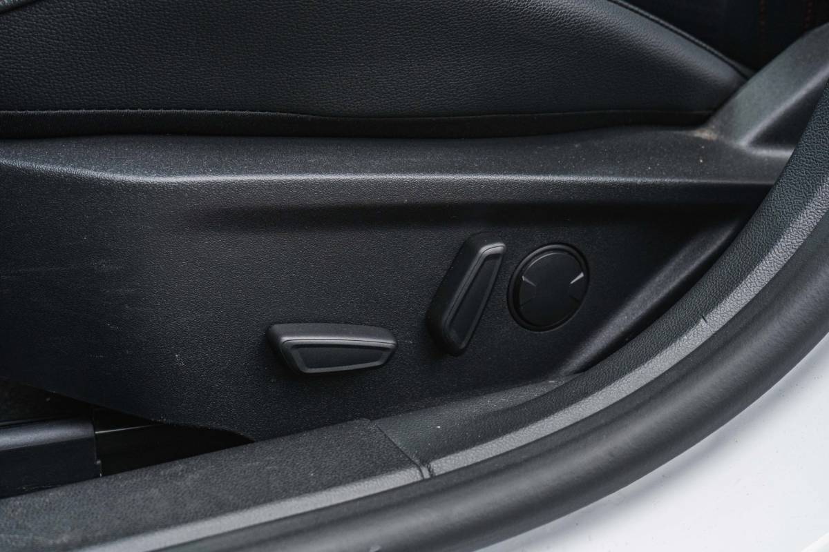 Ford Focus Ford Focus 1.0 EcoBoost ST Line X / Automaat / Pano / LED / HUD!