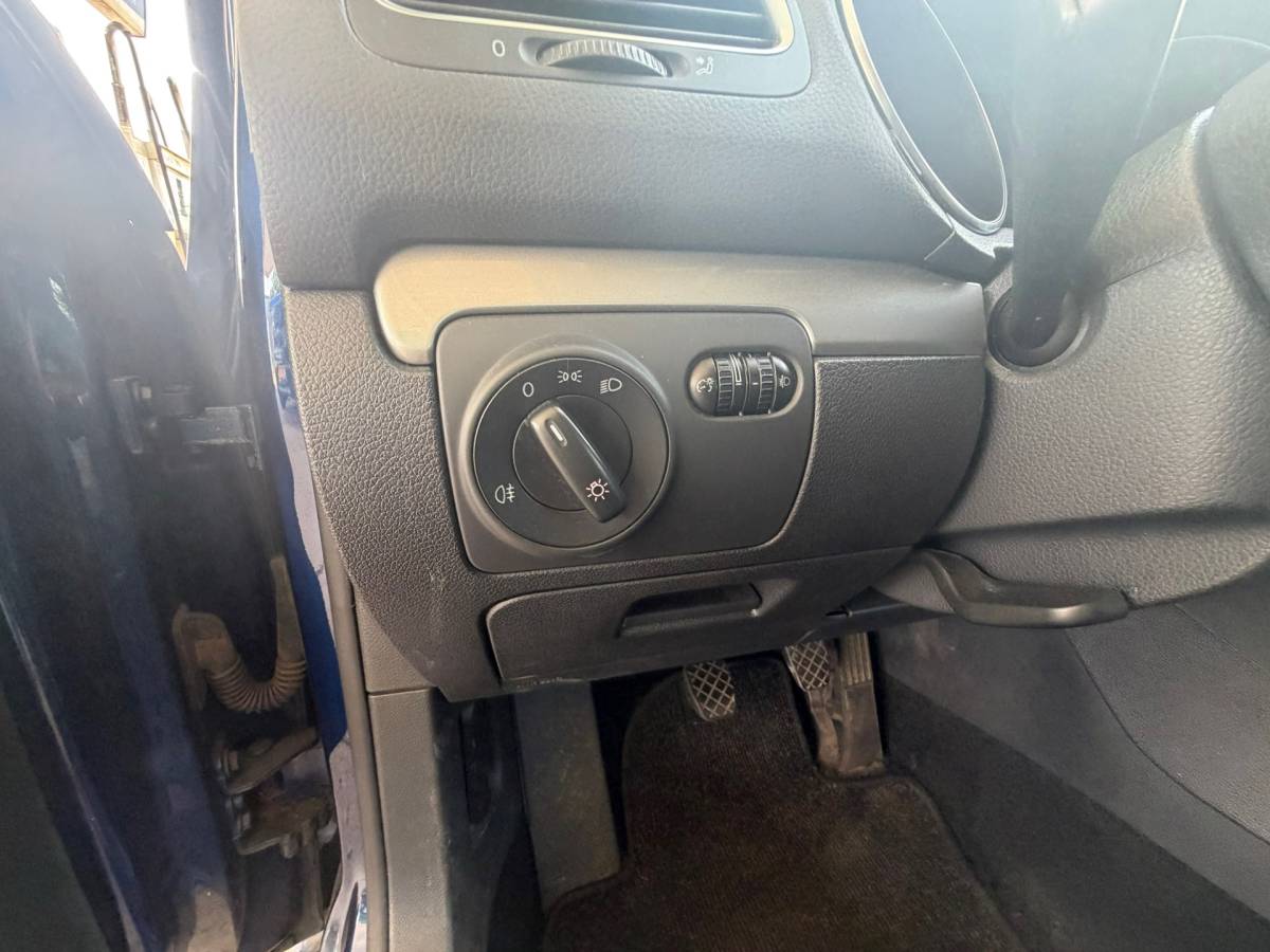 Volkswagen Golf Volkswagen GOLF 1.4 Easyline PDC-AIRCO-ANDROID