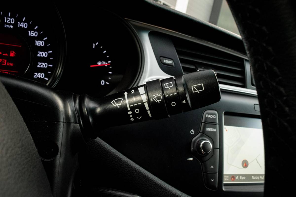 Kia cee'd Kia cee’d Sportswagon 1.0 T-GDi ComfortPlusLine Navigator|1e EIGENAAR|INCL. NW APK+SERVICEBEURT|CAMERA|CARPLAY|CLIMATE|PDC|CRUISE|NAVI