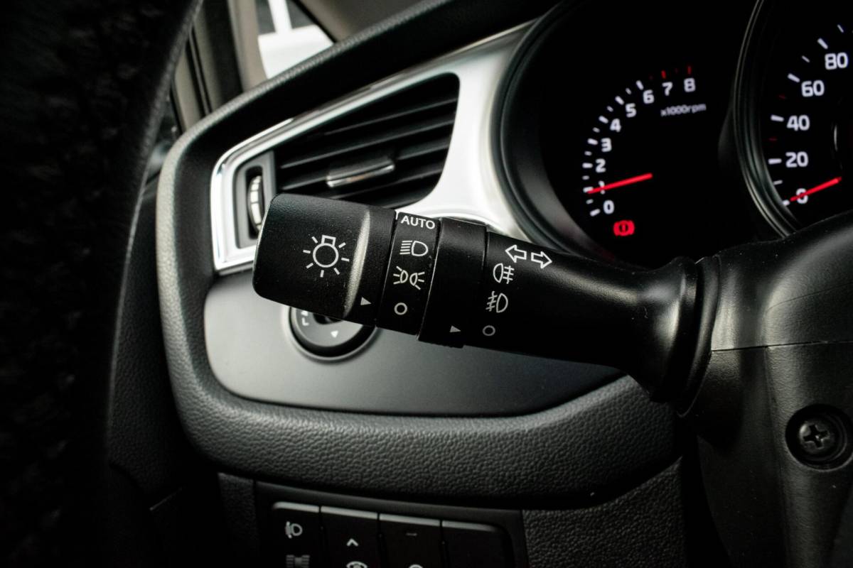 Kia cee'd Kia cee’d Sportswagon 1.0 T-GDi ComfortPlusLine Navigator|1e EIGENAAR|INCL. NW APK+SERVICEBEURT|CAMERA|CARPLAY|CLIMATE|PDC|CRUISE|NAVI