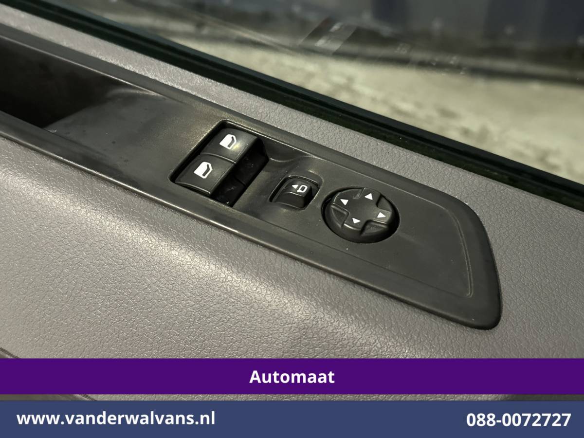 Peugeot Expert Peugeot Expert 2.0 BlueHDI 122pk Automaat L2H1 Euro6 Airco | Navigatie | Camera | Apple Carplay Android Auto, Cruisecontrol, Trekhaak, Parkeersensoren