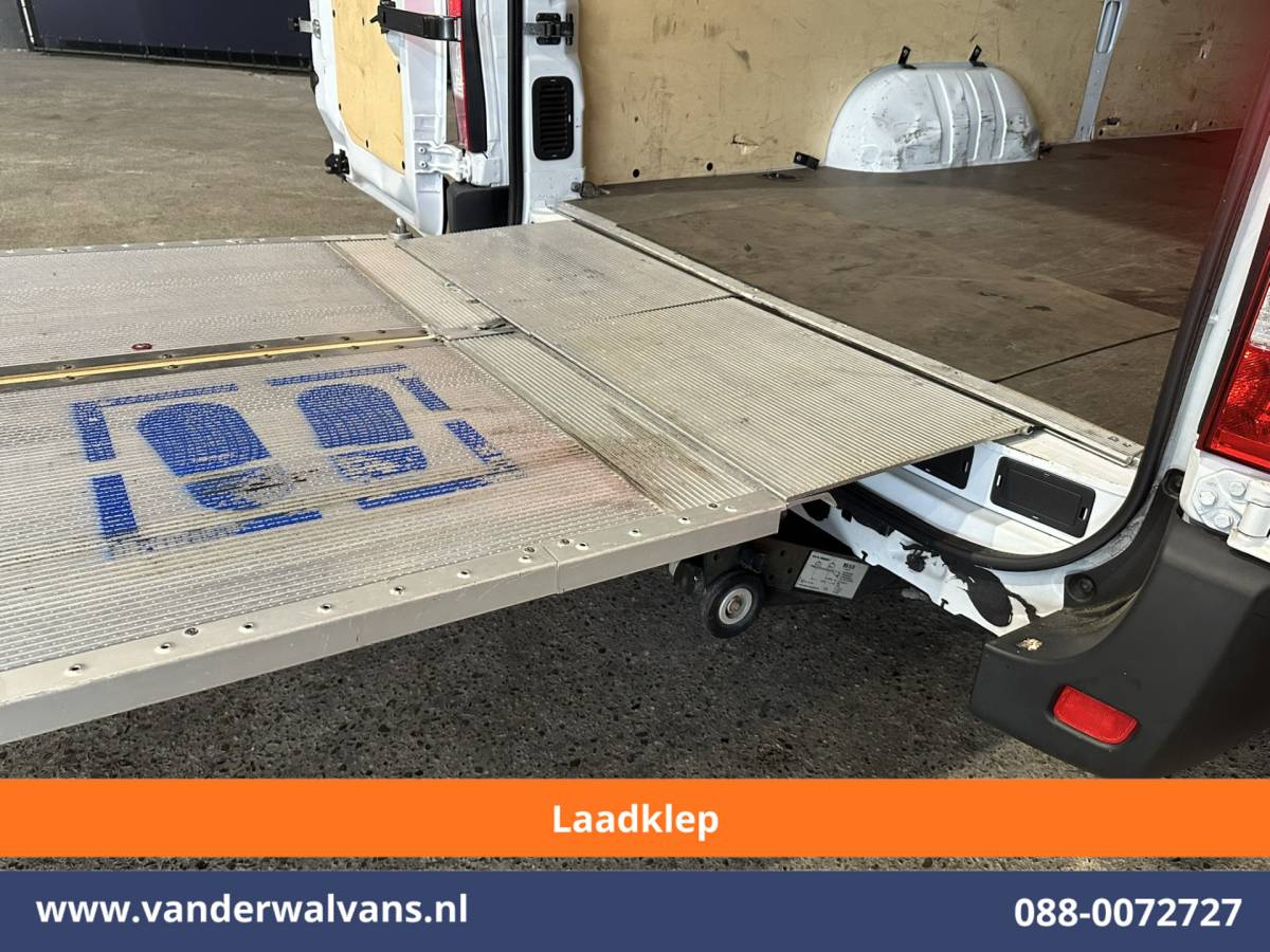 Renault Master Renault Master 2.3 dCi 131pk L4H2 Euro6 Airco | Laadklep | LED | Cruisecontrol Bijrijdersbank