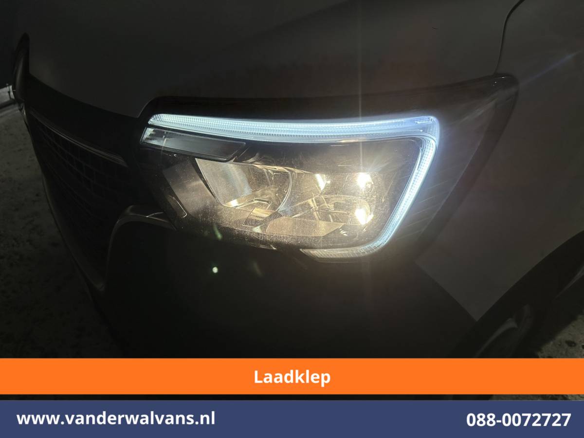 Renault Master Renault Master 2.3 dCi 131pk L4H2 Euro6 Airco | Laadklep | LED | Cruisecontrol Bijrijdersbank