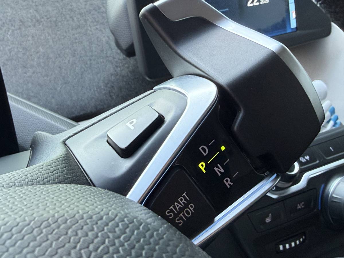 BMW i3 BMW i3 BWJ 2021 Basis 120Ah 170 PK  42 kWh FULL LED | CAMERA | ADAPTIVE CRUISE | STOELVERW. | DAB | NAVI | CLIMA | LMV | PDC