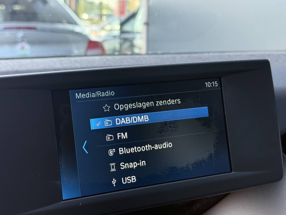 BMW i3 BMW i3 BWJ 2021 Basis 120Ah 170 PK  42 kWh FULL LED | CAMERA | ADAPTIVE CRUISE | STOELVERW. | DAB | NAVI | CLIMA | LMV | PDC