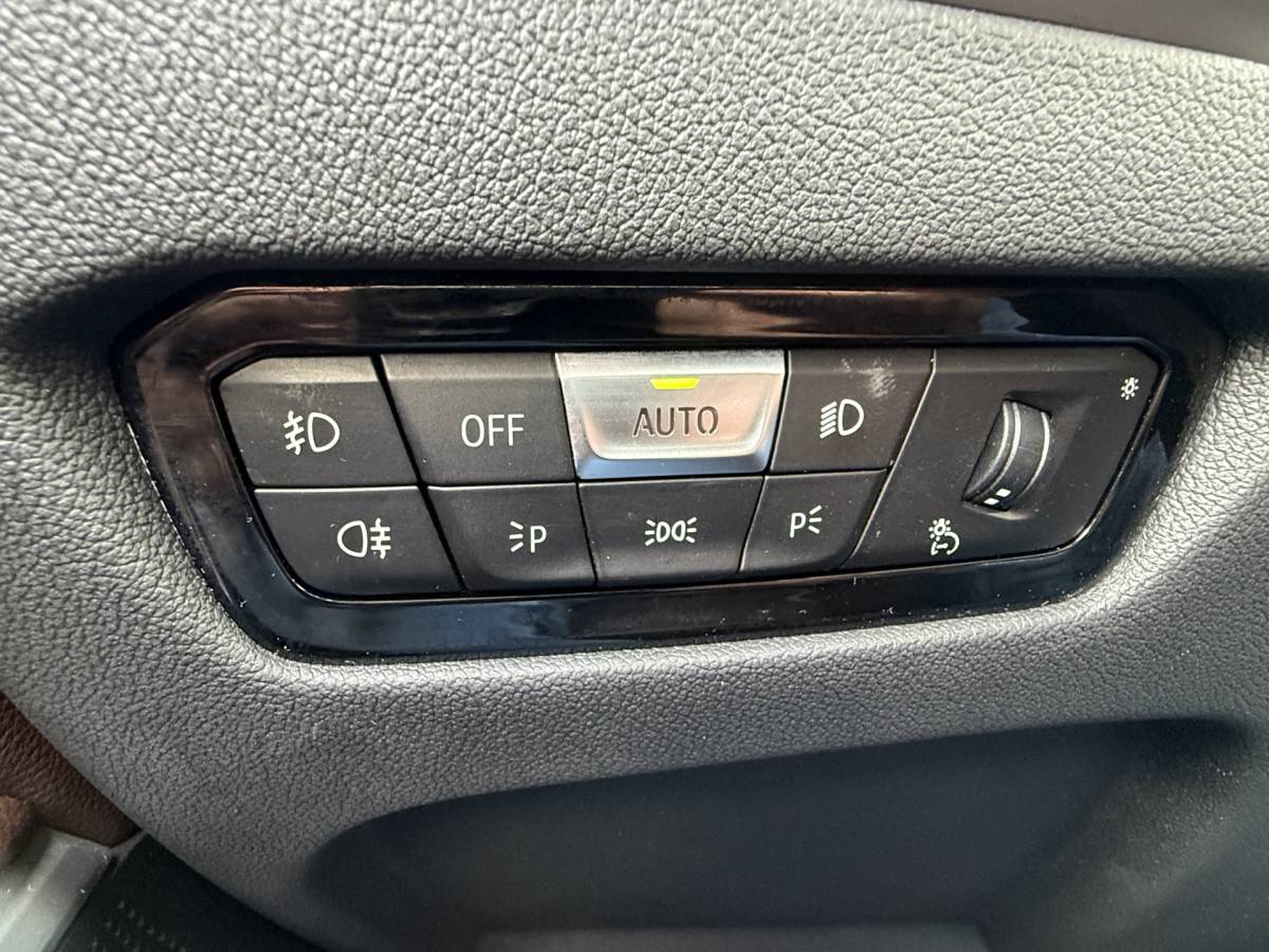 BMW 3 Serie BMW 3-serie Touring BWJ 2022 320e 204 PK Business Edition Plus M PANO | LEDRE | FULL LED | STOELVERW. | CARPLAY + ANDROID | NAVI | CLIMA | CRUISE | LMV | PDC