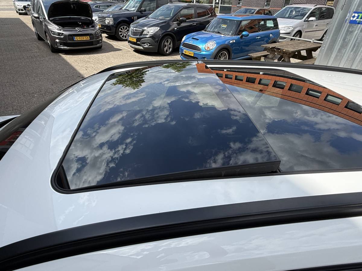 BMW 3 Serie BMW 3-serie Touring BWJ 2022 320e 204 PK Business Edition Plus M PANO | LEDRE | FULL LED | STOELVERW. | CARPLAY + ANDROID | NAVI | CLIMA | CRUISE | LMV | PDC
