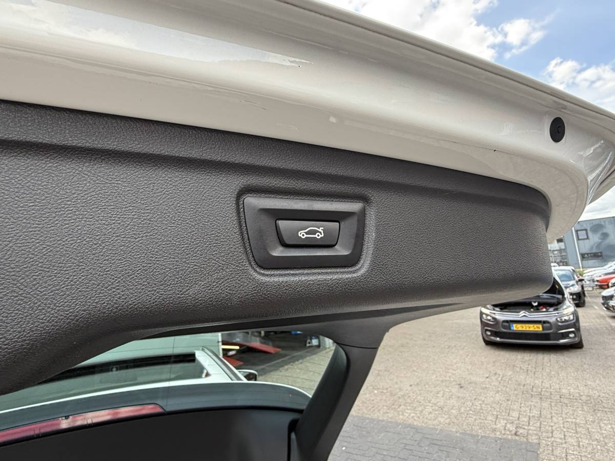 BMW 3 Serie BMW 3-serie Touring BWJ 2022 320e 204 PK Business Edition Plus M PANO | LEDRE | FULL LED | STOELVERW. | CARPLAY + ANDROID | NAVI | CLIMA | CRUISE | LMV | PDC