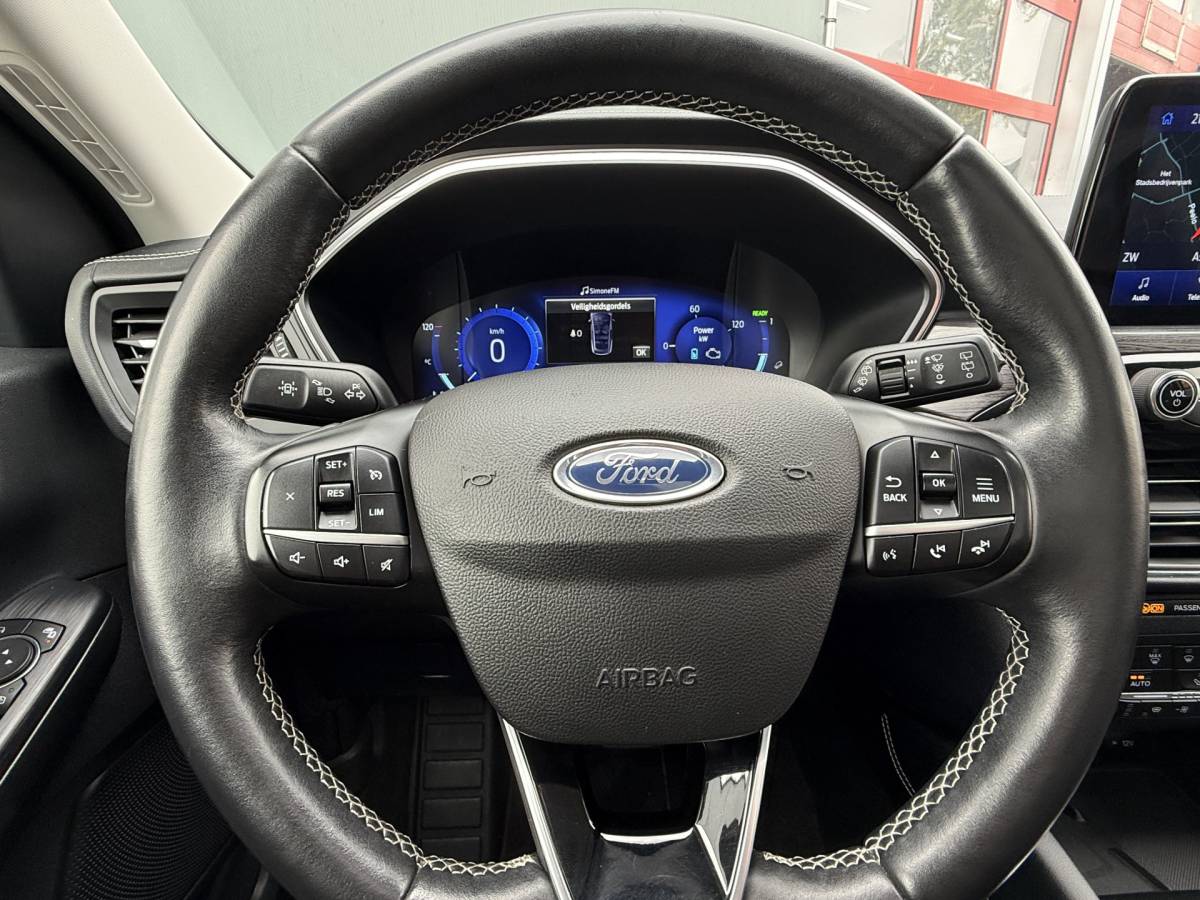 Ford Kuga Ford Kuga BWJ 2021 2.5 225 PK PHEV Vignale NIEUW BINNEN!!