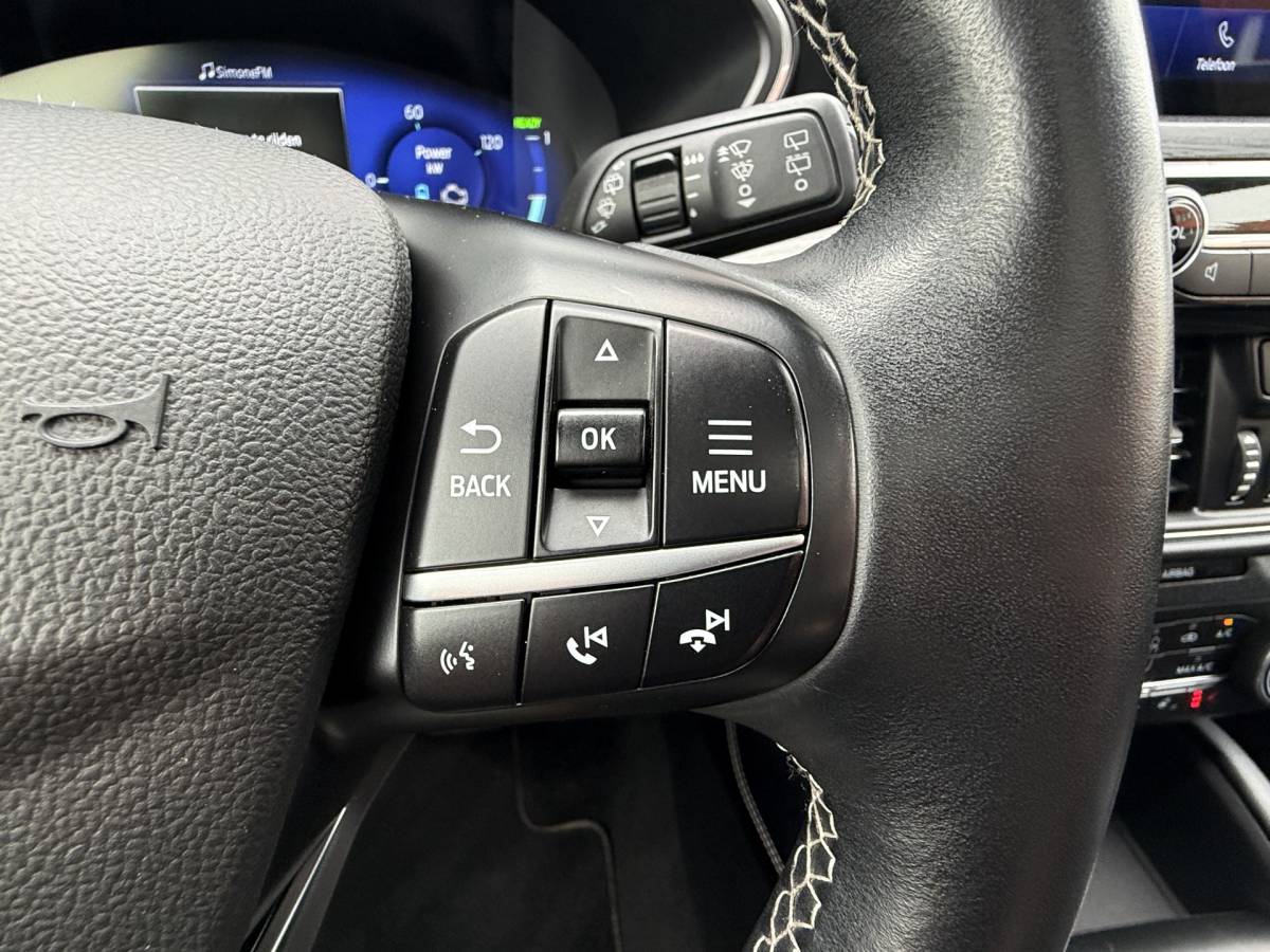 Ford Kuga Ford Kuga BWJ 2021 2.5 225 PK PHEV Vignale NIEUW BINNEN!!