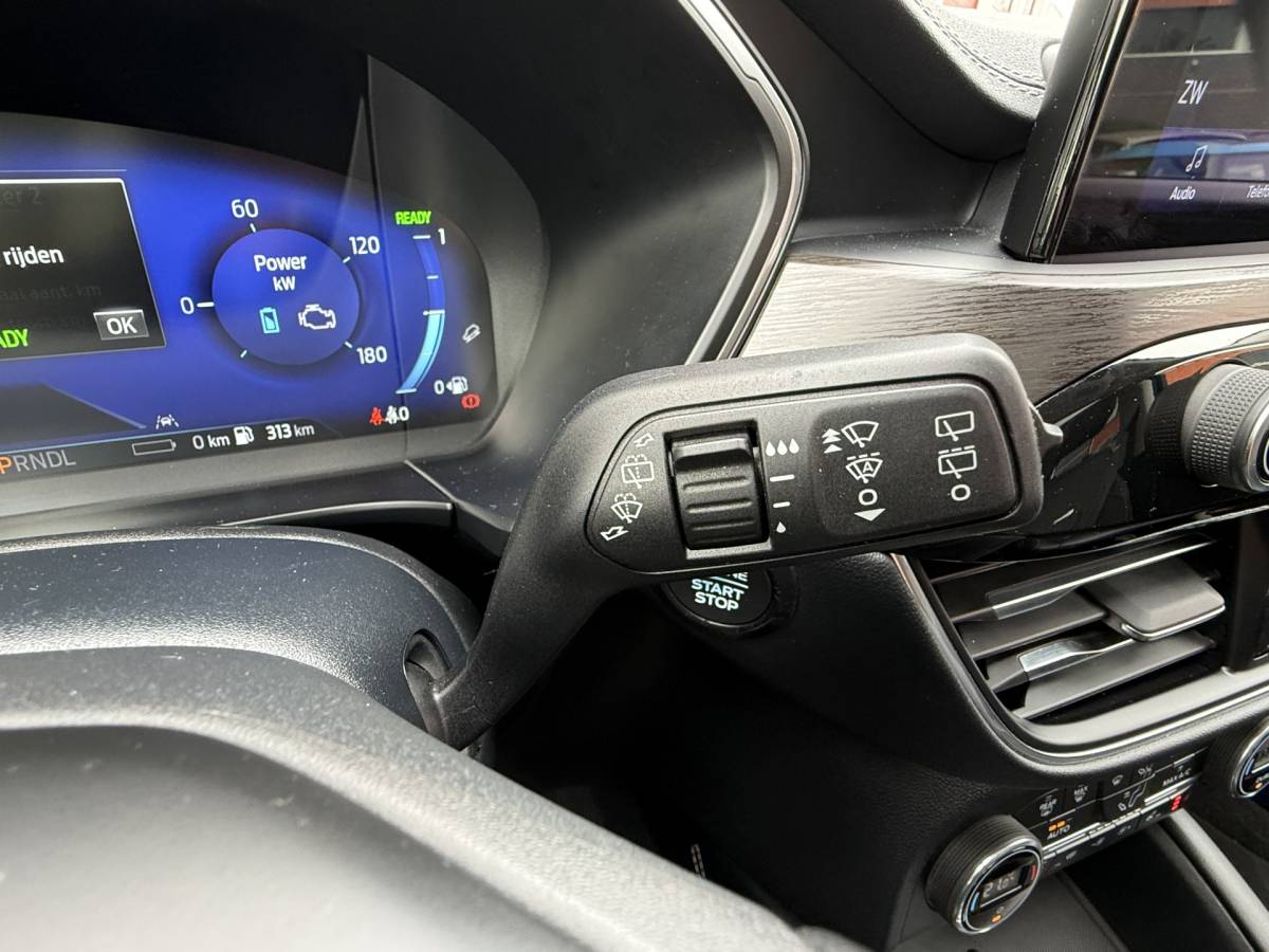 Ford Kuga Ford Kuga BWJ 2021 2.5 225 PK PHEV Vignale NIEUW BINNEN!!