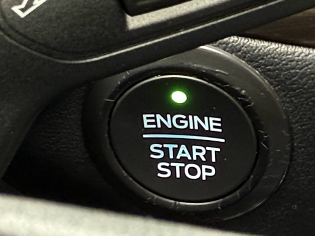 Ford Kuga Ford Kuga BWJ 2021 2.5 225 PK PHEV Vignale NIEUW BINNEN!!