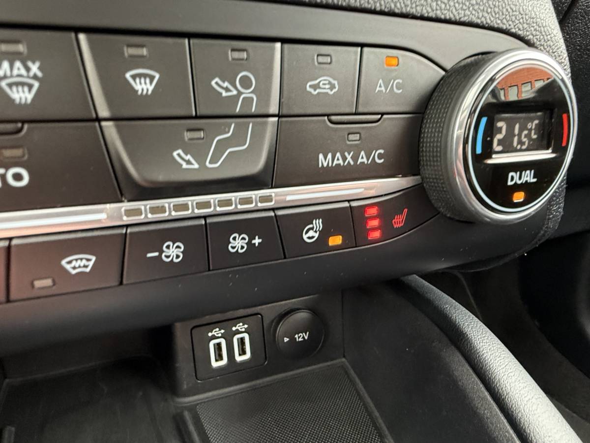 Ford Kuga Ford Kuga BWJ 2021 2.5 225 PK PHEV Vignale NIEUW BINNEN!!