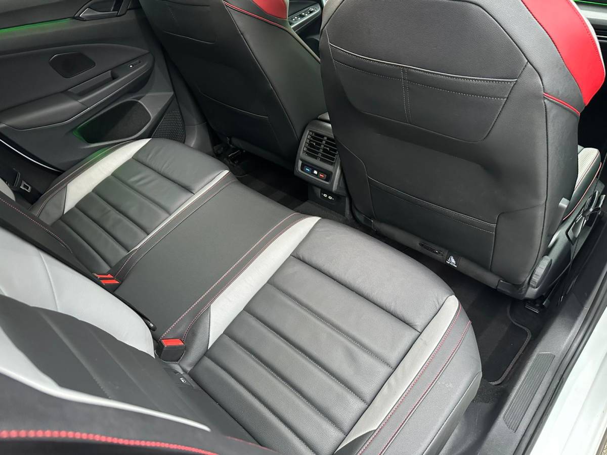 Volkswagen Golf Volkswagen GOLF 2.0 TSI GTI Clubsport! Nurnburgring! Panoramadak! Leder! VOLL!!