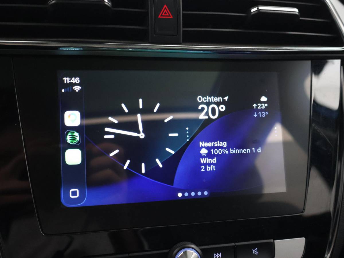MG ZS EV MG MG ZS EV LUXURY 45 kWh + TREKHAAK | PANORAMA | JBL 95,1% SOH | LEDER | CAMERA | ADAPTIVE CRUISE | STOELVERWARMING