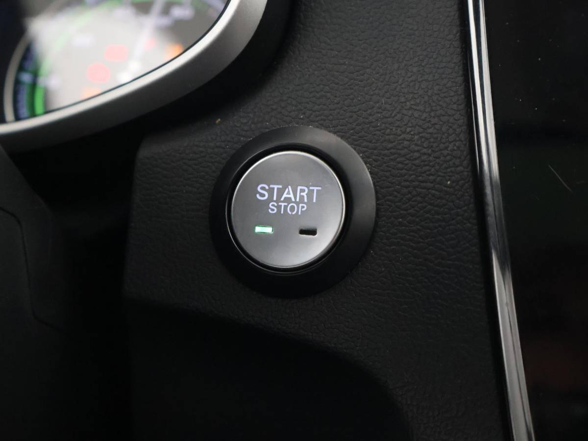MG ZS EV MG MG ZS EV LUXURY 45 kWh + TREKHAAK | PANORAMA | JBL 95,1% SOH | LEDER | CAMERA | ADAPTIVE CRUISE | STOELVERWARMING