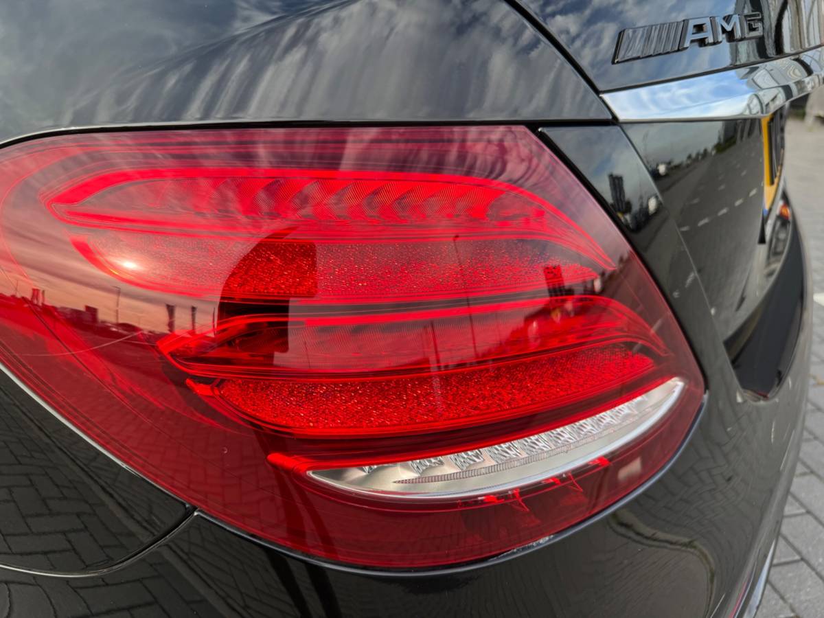 Mercedes-Benz E-Klasse Mercedes-Benz E-klasse AMG 63 S 4MATIC+ Carbon Softclose BOMVOL