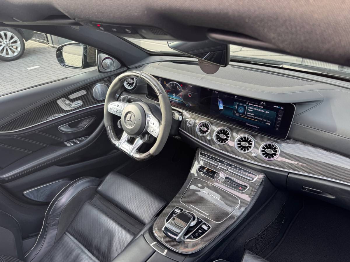Mercedes-Benz E-Klasse Mercedes-Benz E-klasse AMG 63 S 4MATIC+ Carbon Softclose BOMVOL