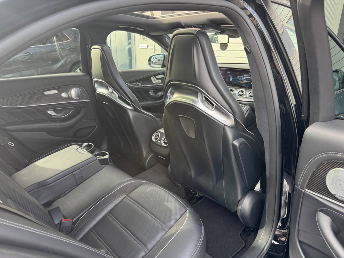 Mercedes-Benz E-Klasse Mercedes-Benz E-klasse AMG 63 S 4MATIC+ Carbon Softclose BOMVOL