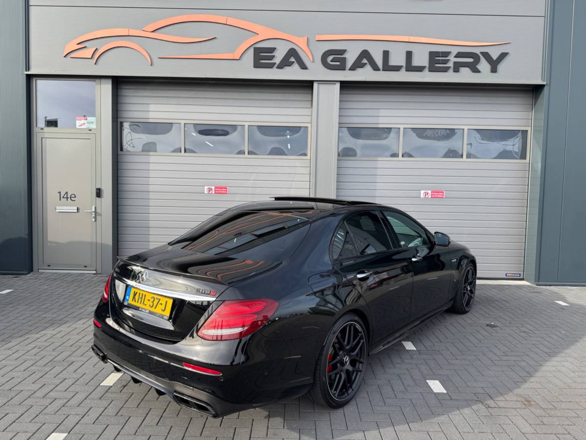 Mercedes-Benz E-Klasse Mercedes-Benz E-klasse AMG 63 S 4MATIC+ Carbon Softclose BOMVOL