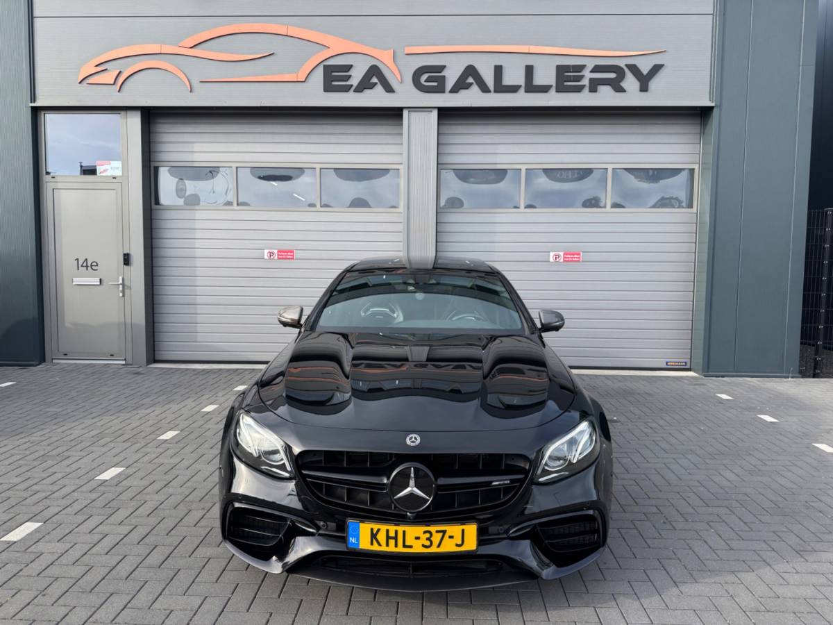 Mercedes-Benz E-Klasse Mercedes-Benz E-klasse AMG 63 S 4MATIC+ Carbon Softclose BOMVOL