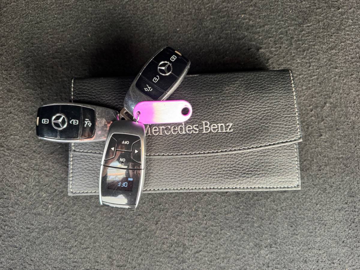 Mercedes-Benz E-Klasse Mercedes-Benz E-klasse AMG 63 S 4MATIC+ Carbon Softclose BOMVOL