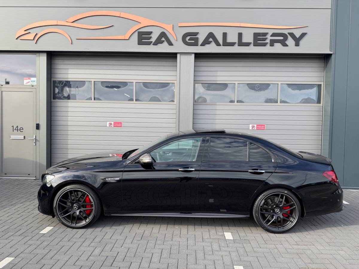 Mercedes-Benz E-Klasse Mercedes-Benz E-klasse AMG 63 S 4MATIC+ Carbon Softclose BOMVOL