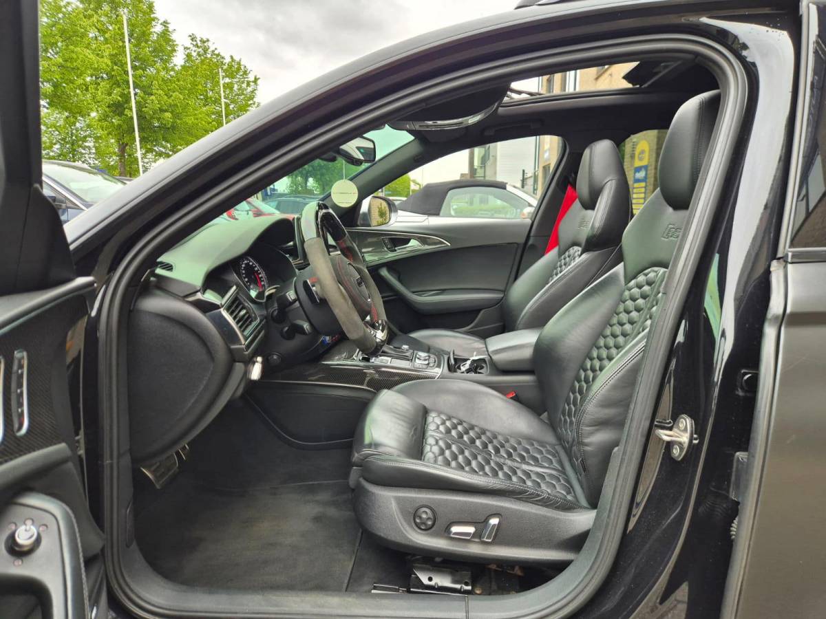 Audi RS6 Audi A6 Avant 4.0 TFSI RS 6 quattro Pano | Head up | Milltek! | Rs Seats | Camera | Custom stuur! Matzwart! |
