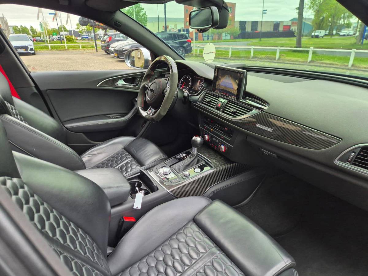 Audi RS6 Audi A6 Avant 4.0 TFSI RS 6 quattro Pano | Head up | Milltek! | Rs Seats | Camera | Custom stuur! Matzwart! |