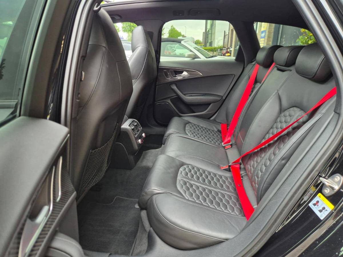Audi RS6 Audi A6 Avant 4.0 TFSI RS 6 quattro Pano | Head up | Milltek! | Rs Seats | Camera | Custom stuur! Matzwart! |