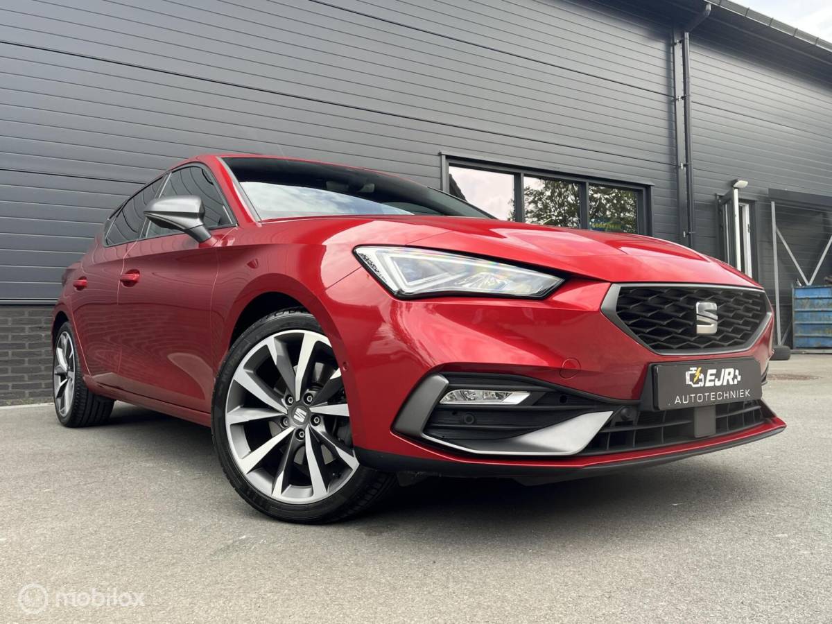 SEAT Leon Seat Leon 1.5 eTSI ACT DSG FR CLIMA*ADAP CR*CARPLAY*PDC*KEYLESS