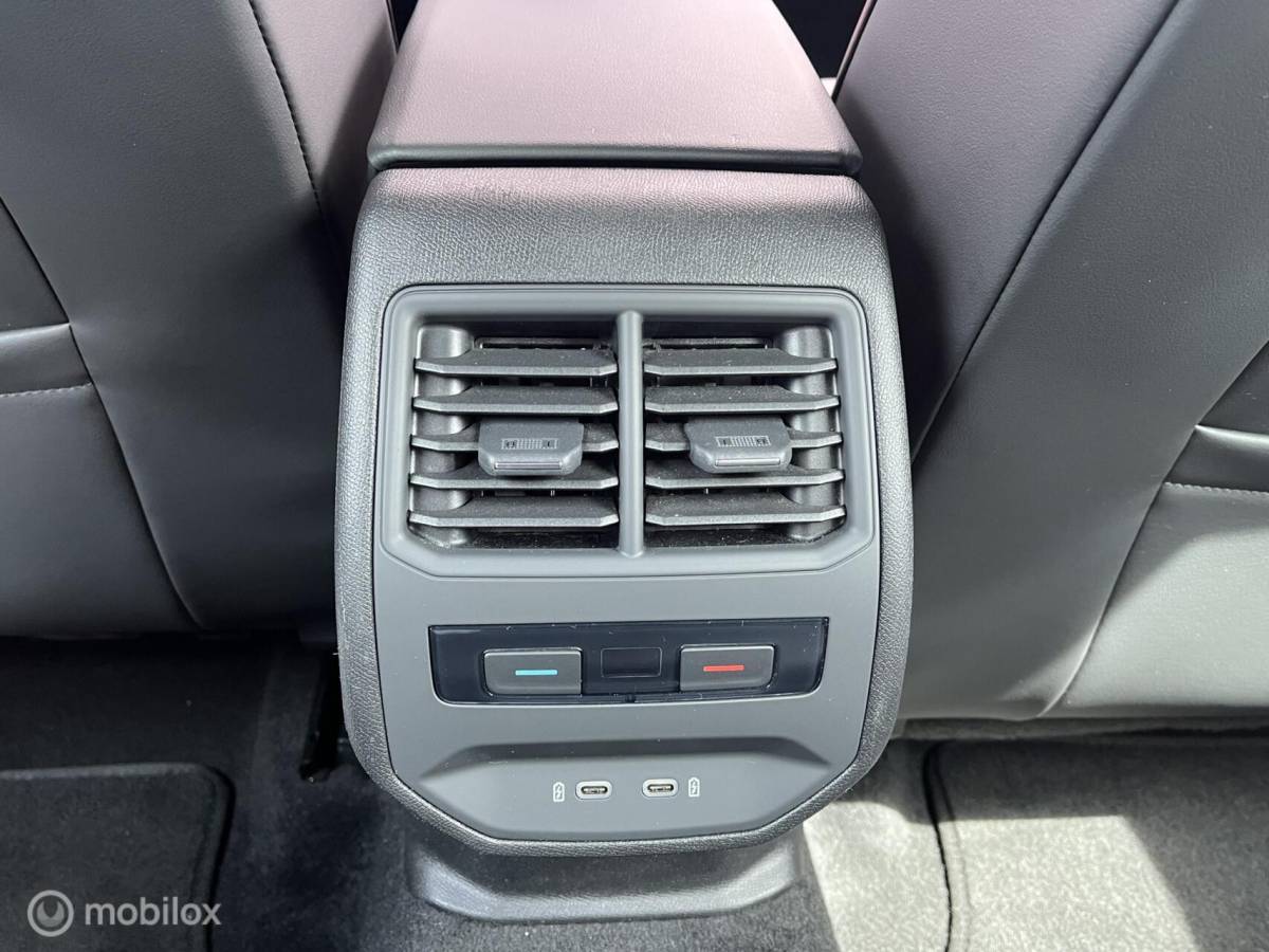 SEAT Leon Seat Leon 1.5 eTSI ACT DSG FR CLIMA*ADAP CR*CARPLAY*PDC*KEYLESS