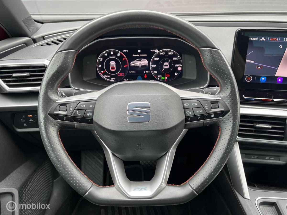 SEAT Leon Seat Leon 1.5 eTSI ACT DSG FR CLIMA*ADAP CR*CARPLAY*PDC*KEYLESS