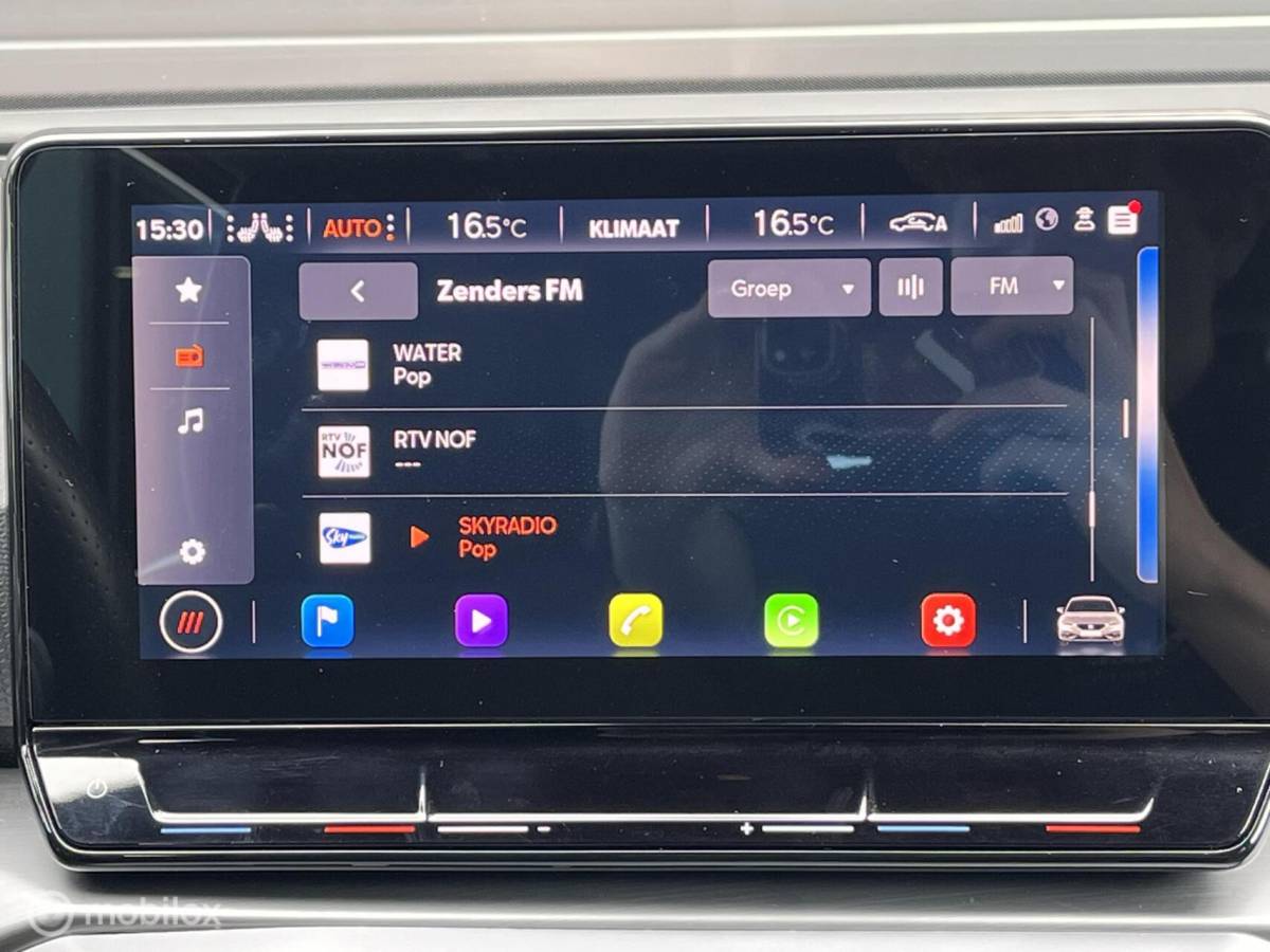 SEAT Leon Seat Leon 1.5 eTSI ACT DSG FR CLIMA*ADAP CR*CARPLAY*PDC*KEYLESS