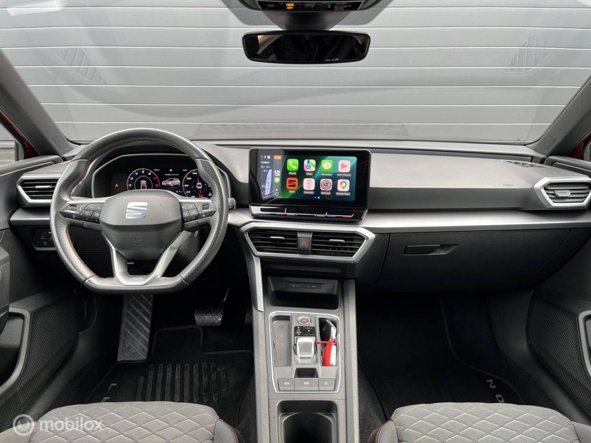 SEAT Leon Seat Leon 1.5 eTSI ACT DSG FR CLIMA*ADAP CR*CARPLAY*PDC*KEYLESS