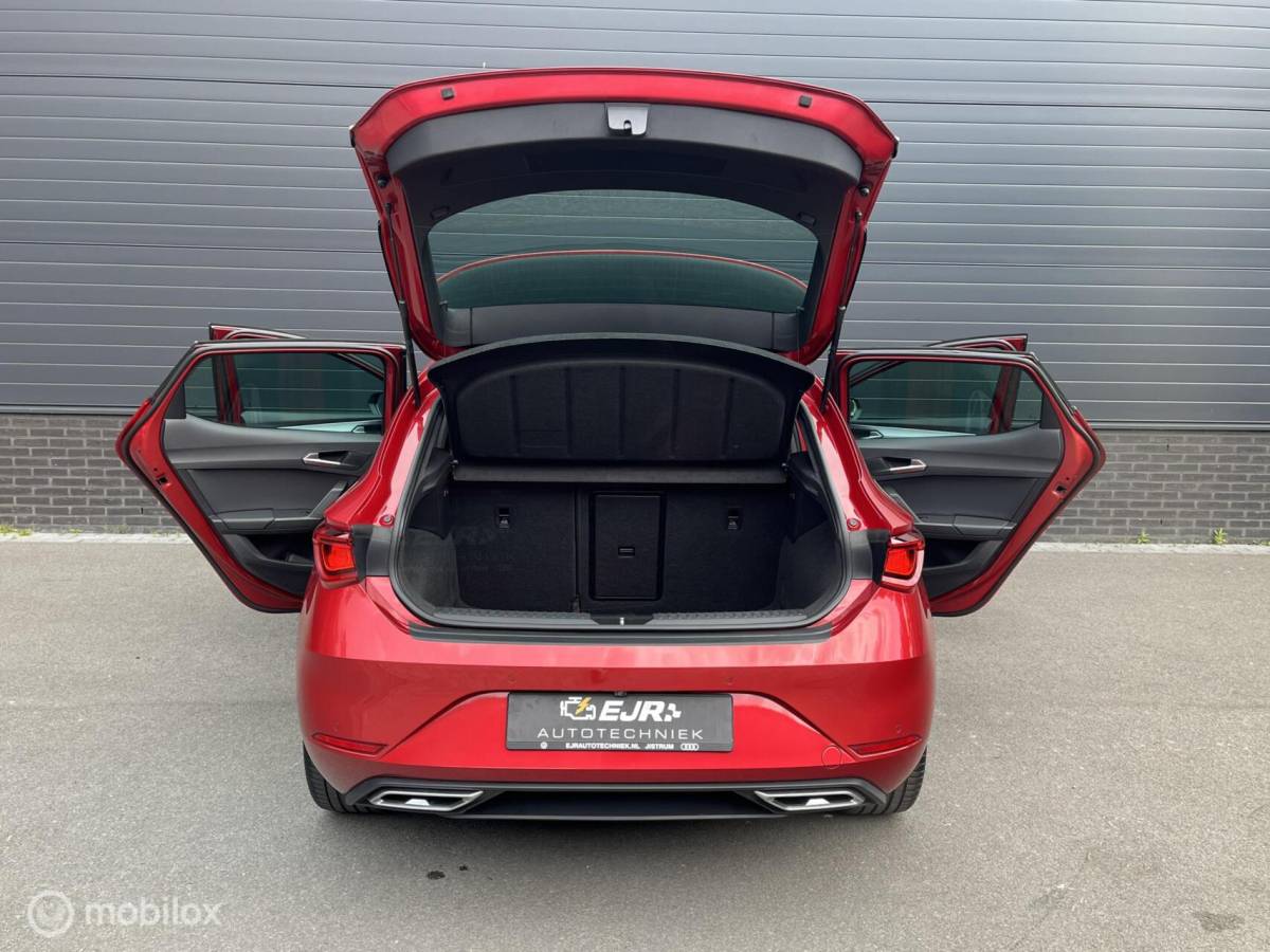 SEAT Leon Seat Leon 1.5 eTSI ACT DSG FR CLIMA*ADAP CR*CARPLAY*PDC*KEYLESS