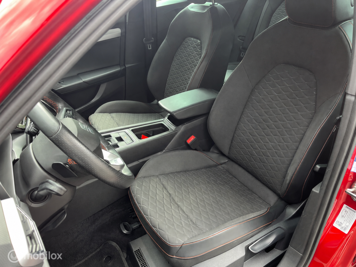 SEAT Leon Seat Leon 1.5 eTSI ACT DSG FR CLIMA*ADAP CR*CARPLAY*PDC*KEYLESS